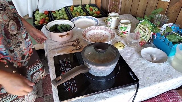 Малосольные огурцы готовы через 6-8 часов, простейший рецепт. смотреть онлайн