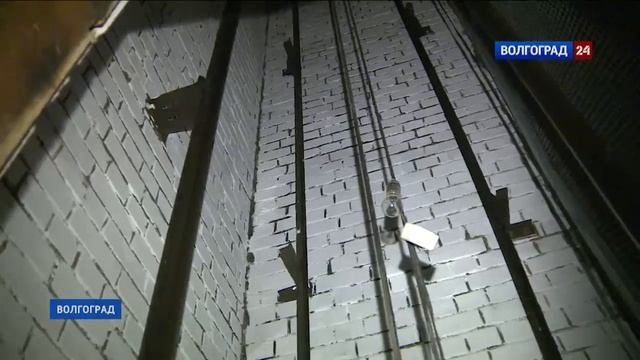 Жильцы добились замены лифта смотреть онлайн