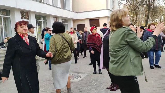 Ненаглядная моя......09.04.23 Гомель парк Луначарского ? смотреть онлайн