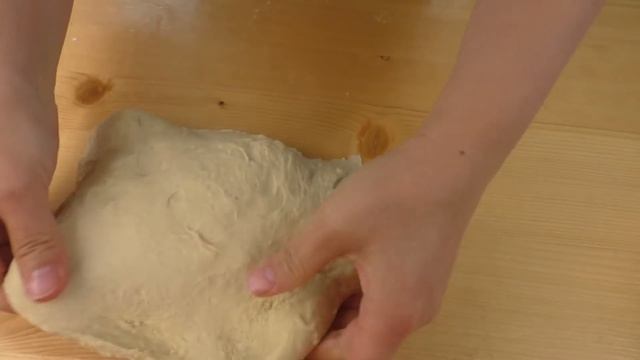 ПОТРЯСАЮЩИЕ БУЛОЧКИ / ВОЗДУШНОЕ ТЕСТО НА СГУЩЕНКЕ / ВЫПЕЧКА К ЧАЮ смотреть онлайн