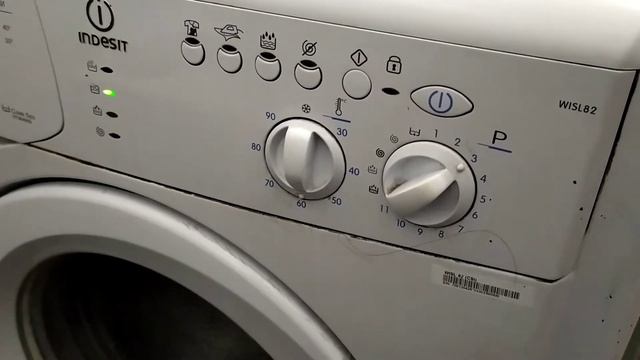 Indesit Wisl82 не работает