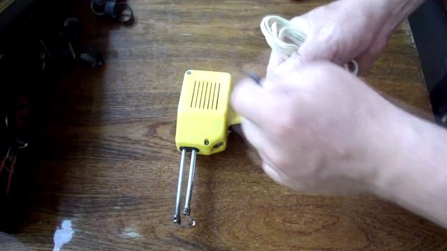 2.1.Как быстро сложить удлинитель 220 В и кабеля электроинструментов без запутывания. смотреть онлайн