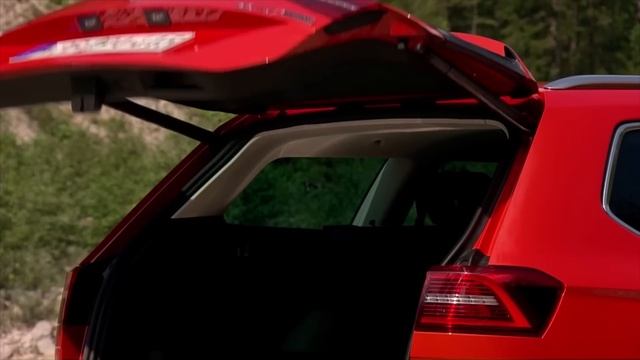 The new VW Passat Alltrack Exterior Design | AutoMotoTV смотреть онлайн