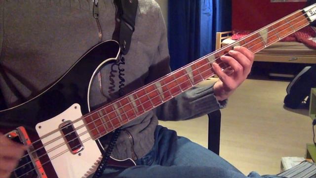 Rickenbacker 4003 + EBS UniChorus смотреть онлайн