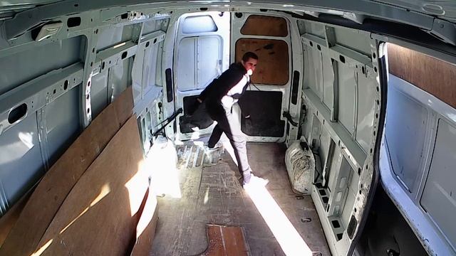 VAN PLYWOOD FLOOR REMOVAL!! // Renault Master Camper Conversion - Part 01 смотреть онлайн