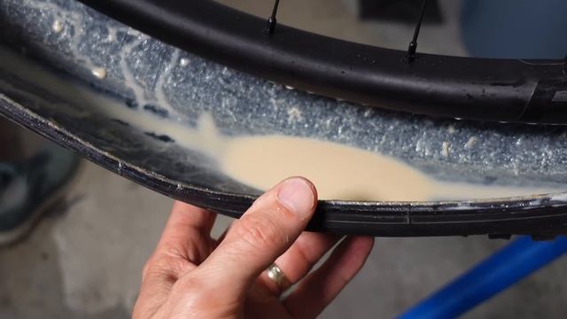 When and How to Add Tire Sealant смотреть онлайн