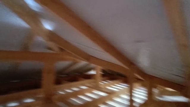 Обрабатываем химией готовую кровлю... смотреть онлайн