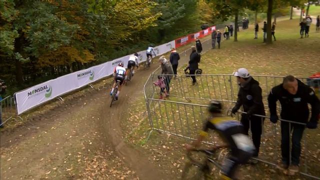 Elite Men’s / 2016-17 Telenet UCI Cyclo-cross World Cup – Valkenburg (NED) смотреть онлайн