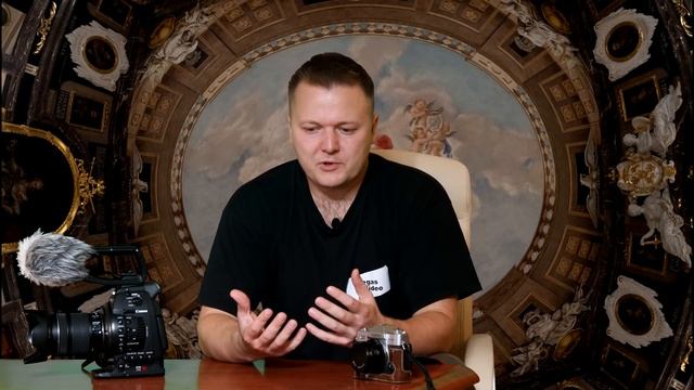 Видеокамера или фотоаппарат для коммерческого видео? смотреть онлайн