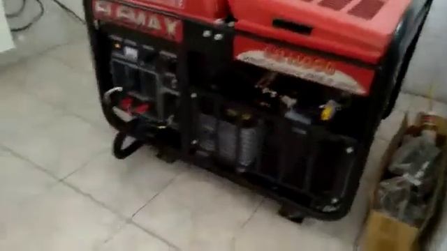 Установка и проверка бензинового генератора Elemax SH11000-R смотреть онлайн