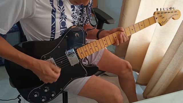 Guitarra eléctrica Squier Telecaster Deluxe смотреть онлайн