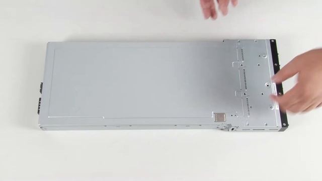 Lenovo ThinkSystem SD530 removing a compute node cover смотреть онлайн