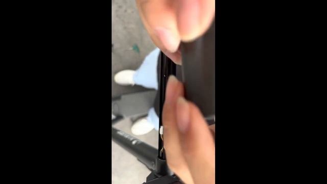 NAVEE How-To | Replacing The Throttle On Your NAVEE N65 Electric Scooter