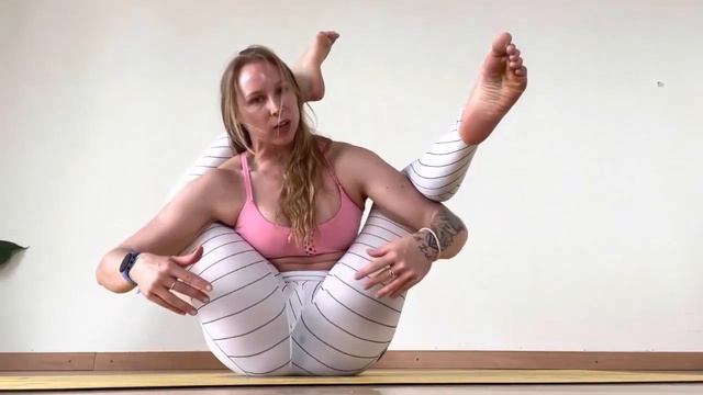 Yoga Practice For Flexibility Including Double Buddhasana смотреть онлайн