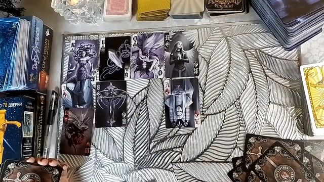 КАКАЯ ЖЕНЩИНА В ЕГО❤ СЕРДЦЕ ??? ? Онлайн гадание смотреть онлайн