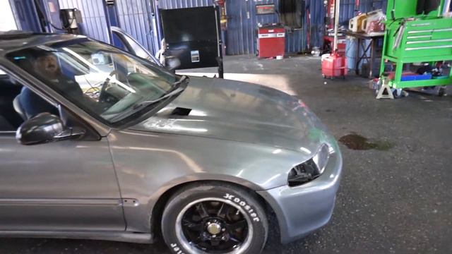 Will 295/30/19 Tires fit on the Mercedes C63s AMG? Checking out Vinny's 1997 N/A Civic GSR, sweet! смотреть онлайн