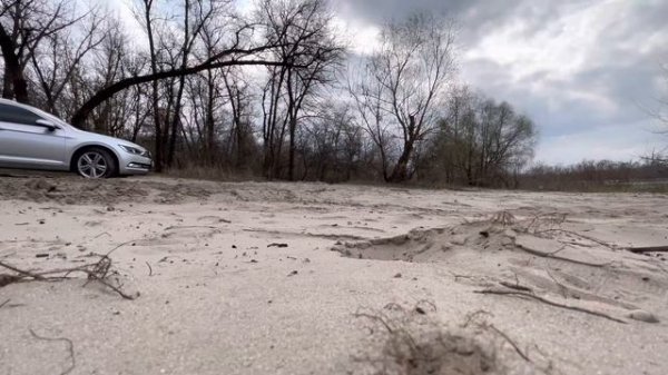 VW Passat b8 4motion. All-wheel drive in the sand