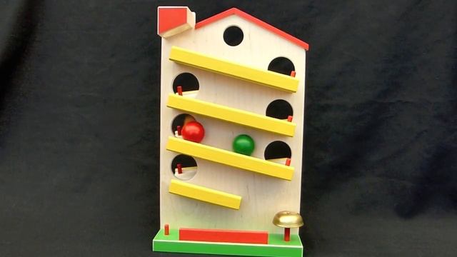 Switchback House Racer from cranbornewoodentoys.co.uk смотреть онлайн