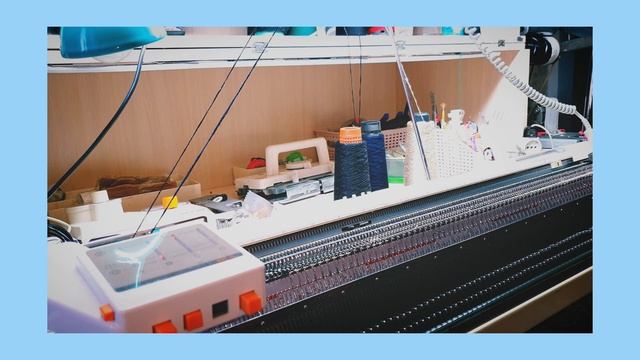 Трехцветный двухфонтурный жаккард без жаккардовой каретки на Сильвере. 3х цветный ДФЖ. смотреть онлайн