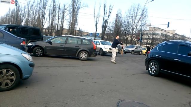 Регулирует движение битой смотреть онлайн