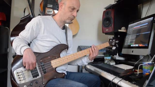 Stevie Wonder -i wish- bass cover - tab and score - ATK 805 premium смотреть онлайн