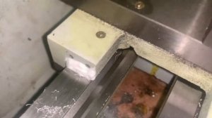 WEISAN WM210V400 Защита направляющих токарного станка