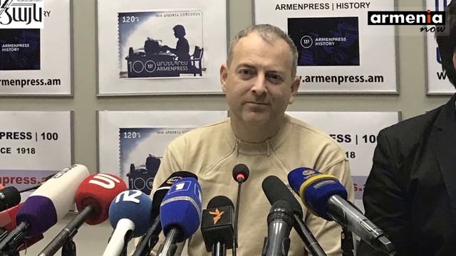 Азербайджан использовал в Карабахе запрещённые бомбы | Александр Лапшин смотреть онлайн