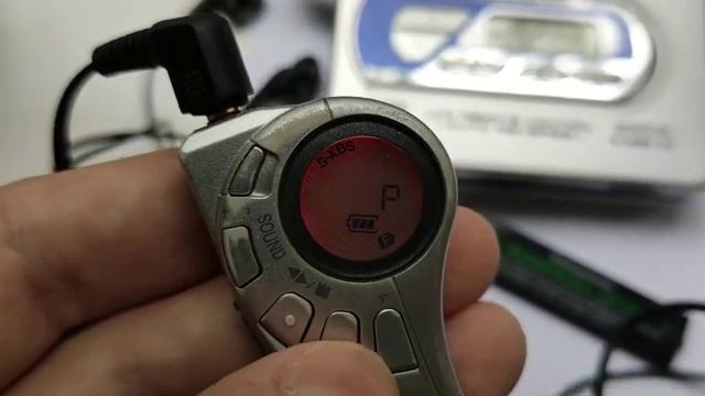 Краткий обзор Panasonic RQ-SX87V