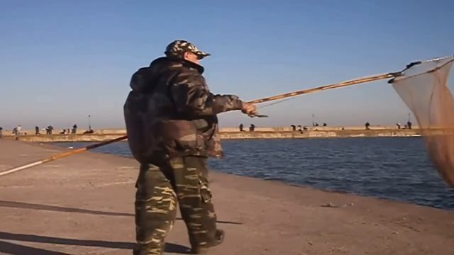 Ловля креветки в Мариуполе. смотреть онлайн