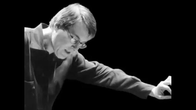 Christian Zacharias plays Domenico Scarlatti - Sonata K183, L473, P150 in F minor (Allegro) смотреть онлайн