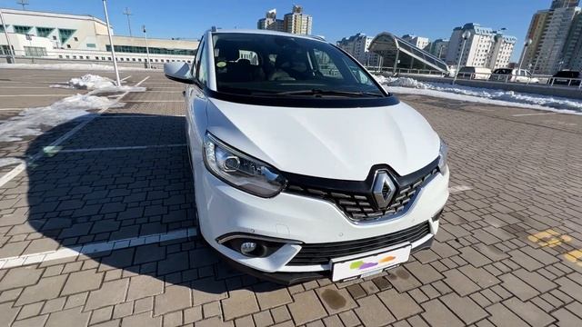 Renault Grand Scenic смотреть онлайн