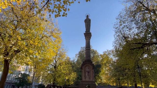 Düsseldorf. Прогулка по городу смотреть онлайн
