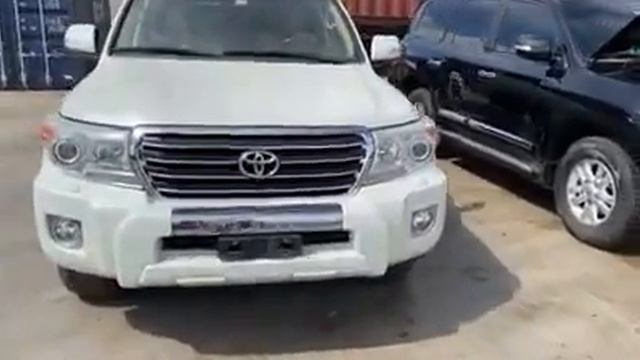 2012 Toyota Land Cruiser GXR V8 Full Option No Upgrade смотреть онлайн