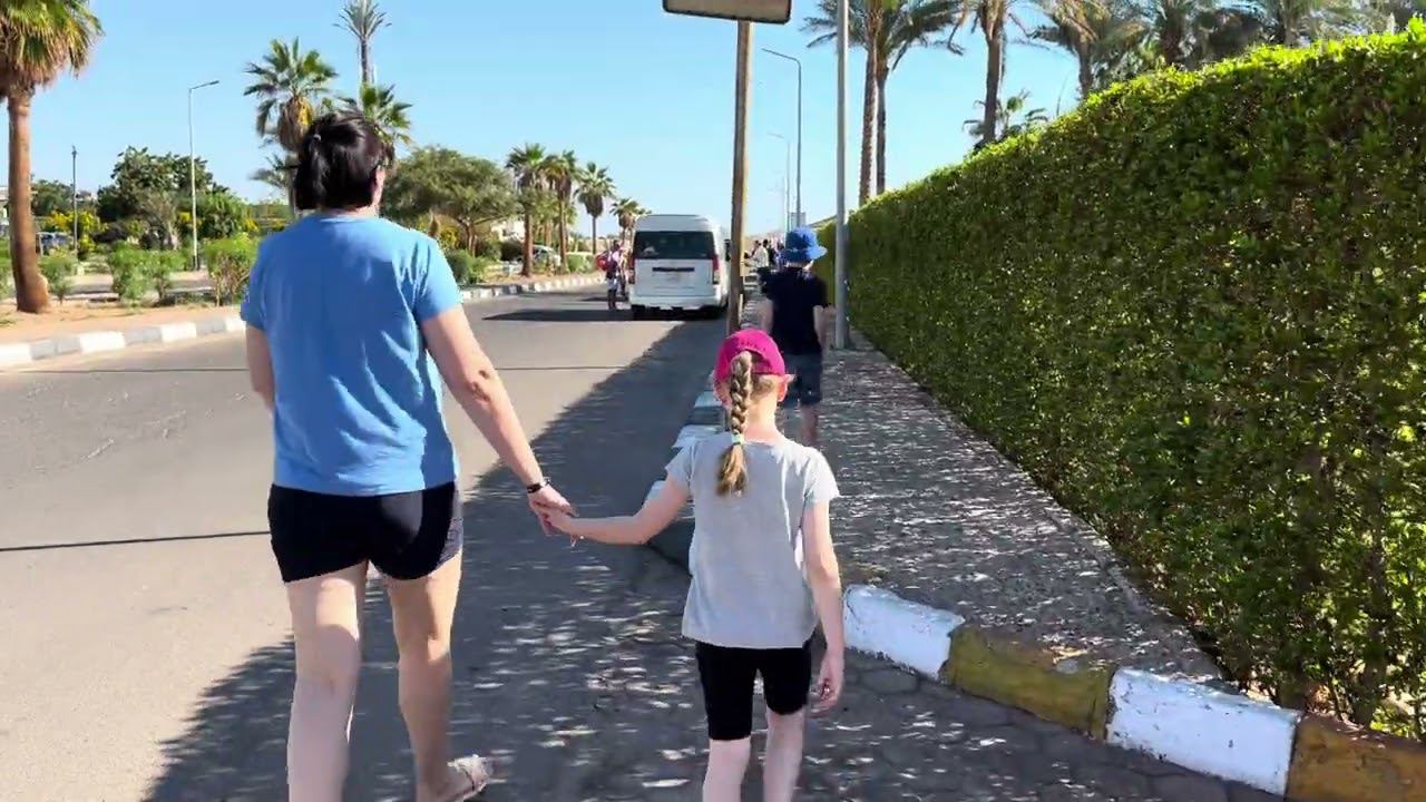 Amphoras Aqua Hotel путь к морю