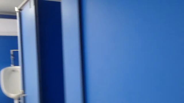 Сантехперегородки из пластика HPL// Washroom Cubicles With HPL Panel