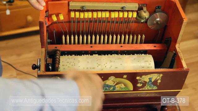 Nostalgic Verbena Street Organ with Colorful Decoration. Barcelona, 1950s смотреть онлайн