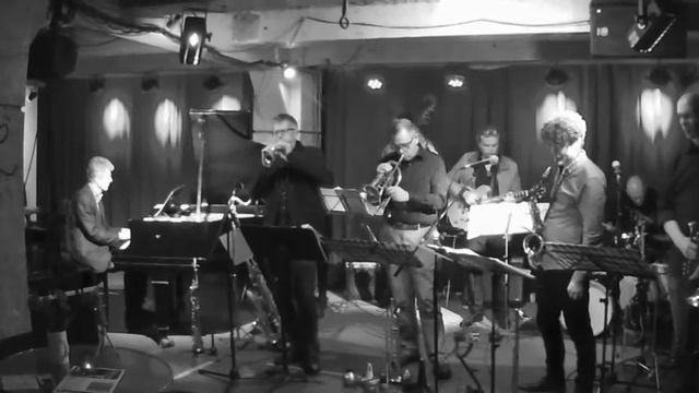 Folk Song 3 & 4 Emil Hess смотреть онлайн