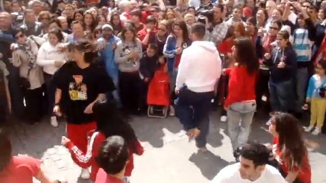 MELI Y JOSE BAILANDO video1 смотреть онлайн