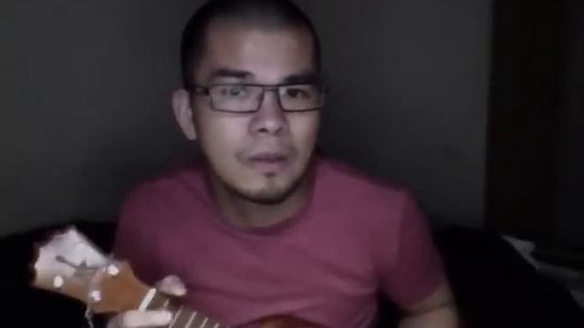 Somewhere Over the Rainbow (uke cover) смотреть онлайн