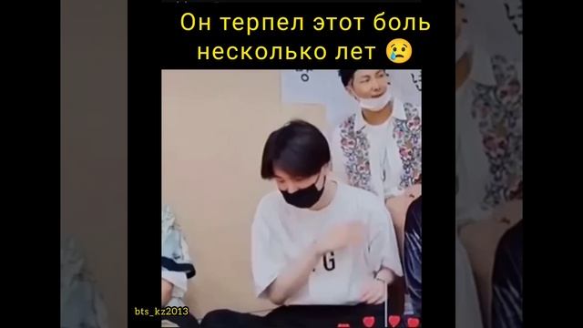 Yoongi и его плечо.