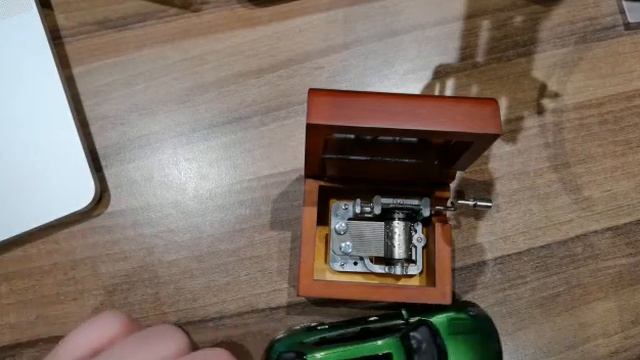 Porsche Macan S toy car and music box playing Fur Elise, the Remix by myself смотреть онлайн