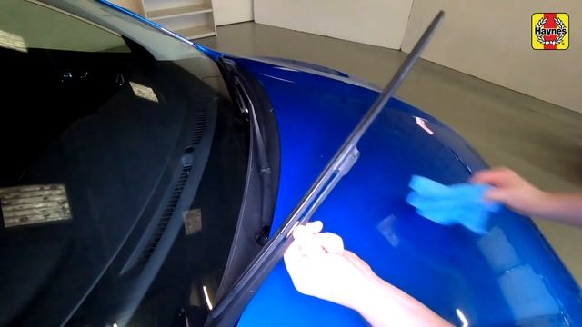 Nissan Qashqai (2014 - 2020) - Replace The Wiper Blades