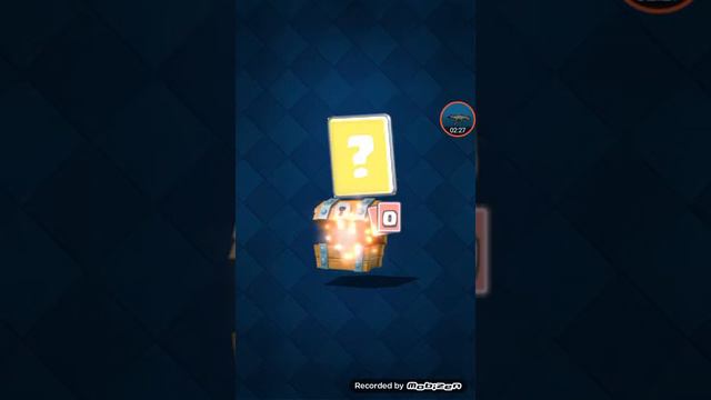 Играю в клеш рояль первый раз. Мантаж музыка смотреть онлайн