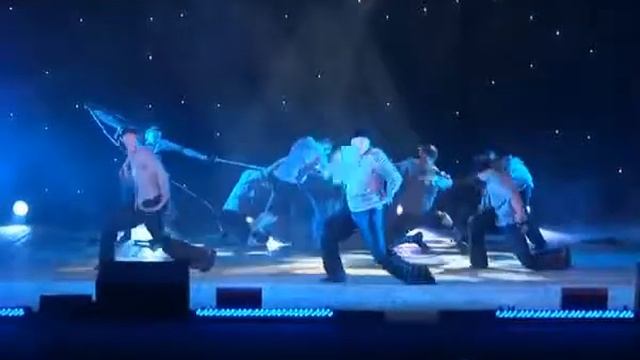 Смертельно захватывающий ТАНЕЦ смотреть онлайн