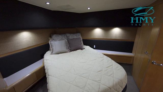 2000 Hatteras 60' Convertible MAVERICK - For Sale with HMY Yachts смотреть онлайн