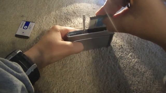 Unboxing My New Sony Cyberhot DSC T90 Camera Off Ebay смотреть онлайн