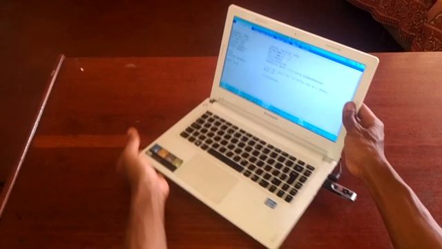 How to Enable USB Boot Option on Lenovo Laptops смотреть онлайн