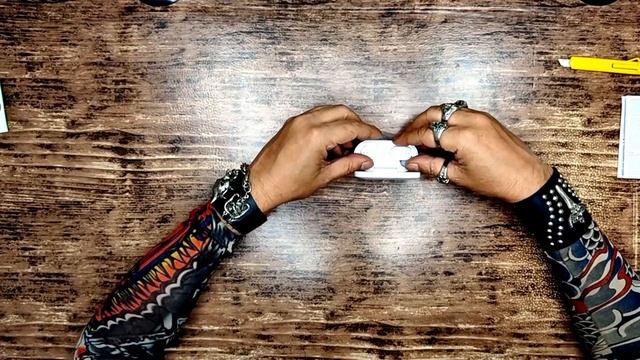 Belkin Soundform TWS Earbuds смотреть онлайн