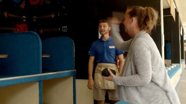 Adventureland Games Department Video смотреть онлайн