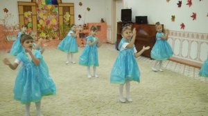 Танец ""Капельки" МАУДО "Детский сад №1" г. Ялуторовска.